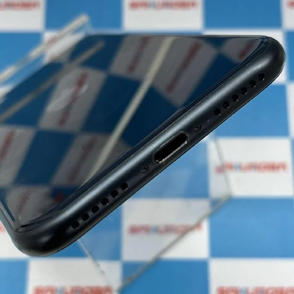 iPhoneSE 第3世代 SoftBank版SIMフリー 64GB MMYC3J/A A2782 極美品