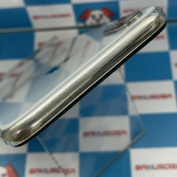 iPhoneSE 第3世代 SoftBank版SIMフリー 128GB MMYF3J/A A2782 美品