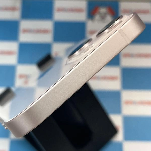 iPhone13 docomo版SIMフリー 128GB NLNE3J/A A2631 交換未使用