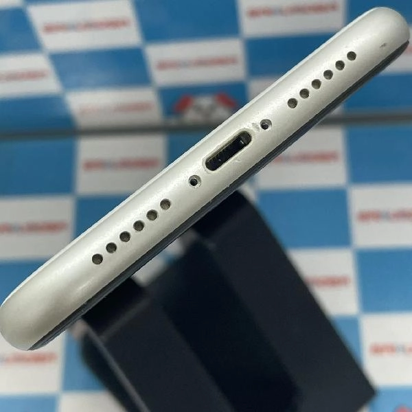 iPhoneXR au版SIMフリー 128GB MT0J2J/A A2106 ジャンク品