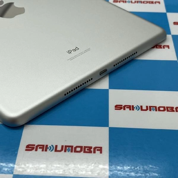 iPad 第9世代 docomo版SIMフリー 64GB MK493J/A A2604 新品同様