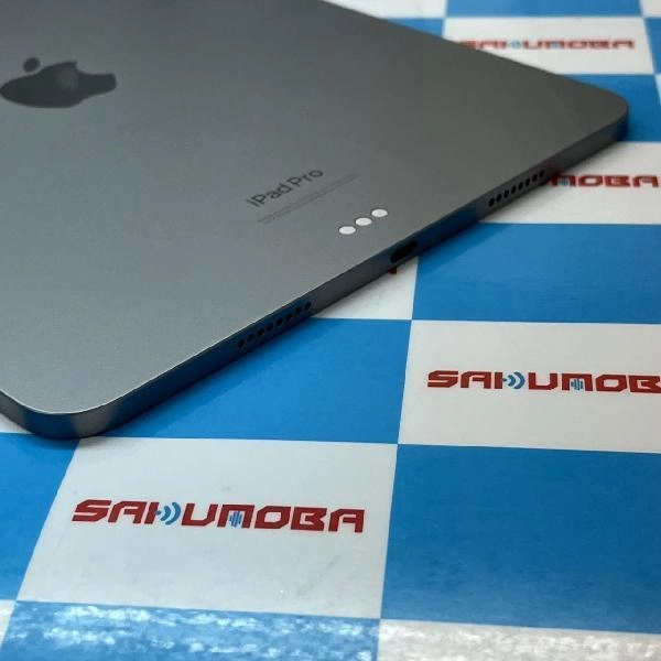 iPad Pro 11インチ 第4世代 Wi-Fiモデル 128GB MNXD3J/A A2759 極美品