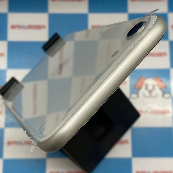 iPhoneSE 第2世代 au版SIMフリー 64GB MHGQ3J/A A2296 開封未使用品 ホワイト