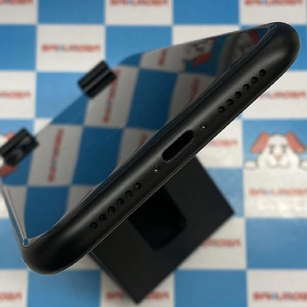 iPhoneXR docomo版SIMフリー 64GB MT002J/A A2106 極美品