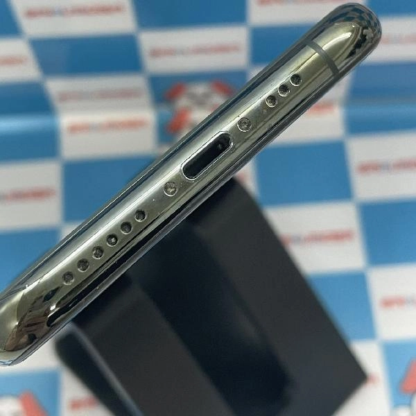 iPhone11 Pro au版SIMフリー 64GB MWC62J/A A2215 ジャンク品