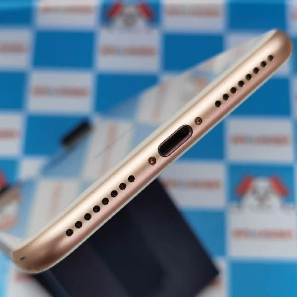 iPhone8 Plus SoftBank版SIMフリー 64GB NQ9M2J/A A1898 極美品