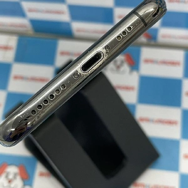 iPhoneXS au版SIMフリー 64GB MTAW2J/A A2098 ジャンク品 スペースグレイ