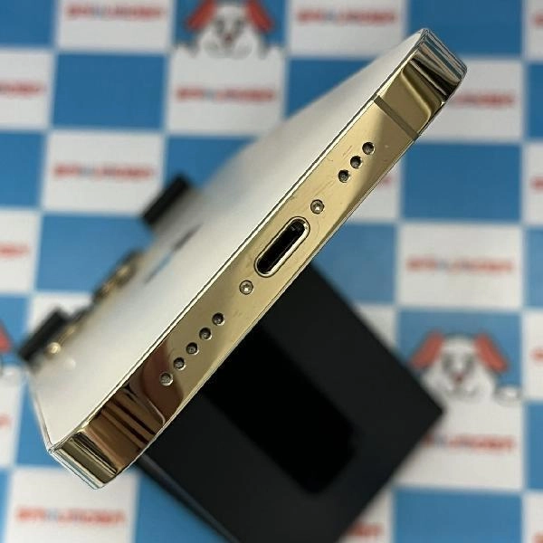 iPhone13 Pro SoftBank版SIMフリー 256GB MLUQ3J/A A2636 美品