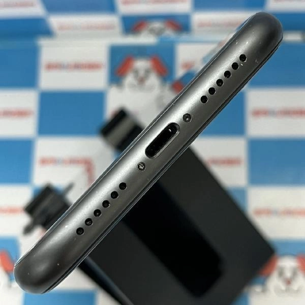 iPhone11 Apple版SIMフリー 128GB MWM02MY/A A2221 ジャンク品 ブラック