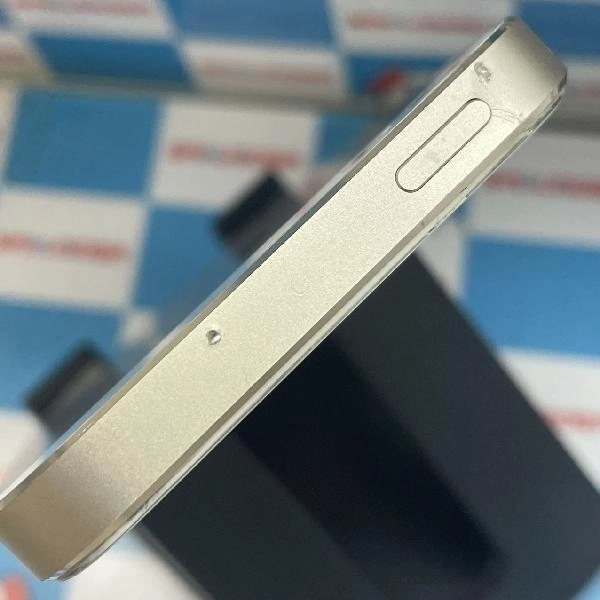 iPhone5s Apple版SIMフリー 16GB MF354ZP/A A1530