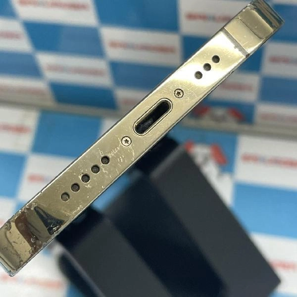 iPhone12 Pro au版SIMフリー 128GB MGM73J/A A2406 ジャンク品 ゴールド