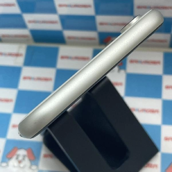 iPhoneXR au版SIMフリー 64GB MT032J/A A2106 美品