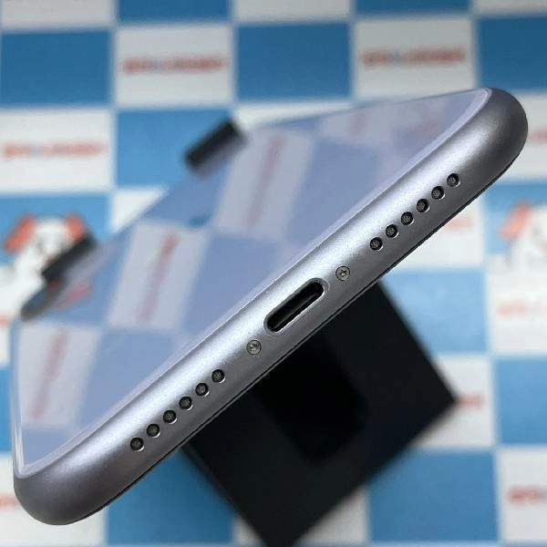 iPhone11 au版SIMフリー 256GB MWMC2J/A A2221 極美品 パープル