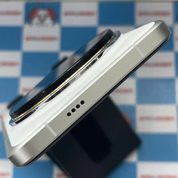 Xiaomi 14 Ultra SIMフリー 512GB 24030PN60G 新品同様