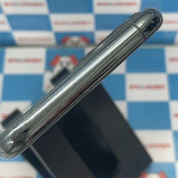 iPhone11 Pro docomo版SIMフリー 64GB MWC62J/A A2215