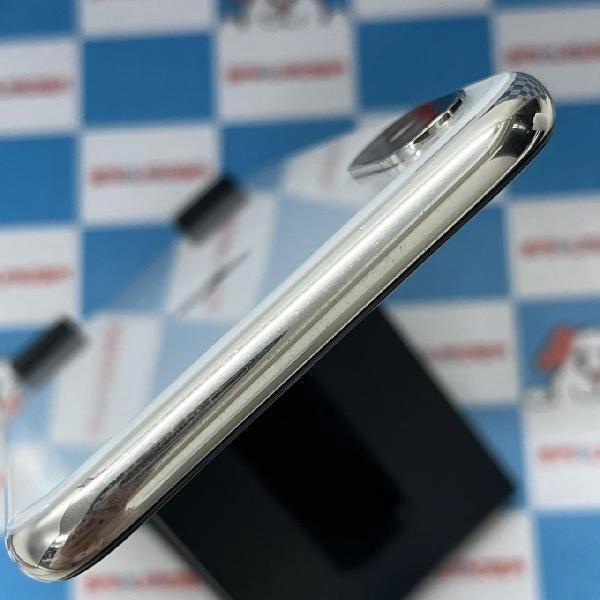 iPhoneX docomo版SIMフリー 64GB MQAY2J/A A1902