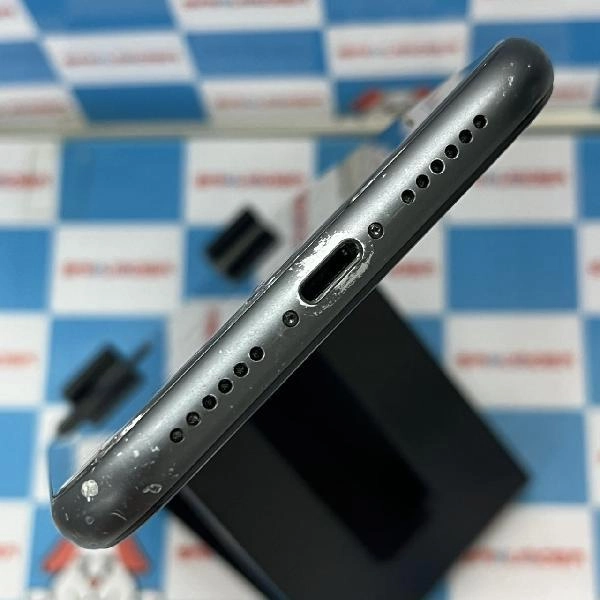 iPhone11 Apple版SIMフリー 64GB MWLT2J/A A2221 ジャンク品 ブラック