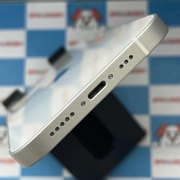 iPhone12 docomo版SIMフリー 128GB MGHV3J/A A2402 極美品 ホワイト