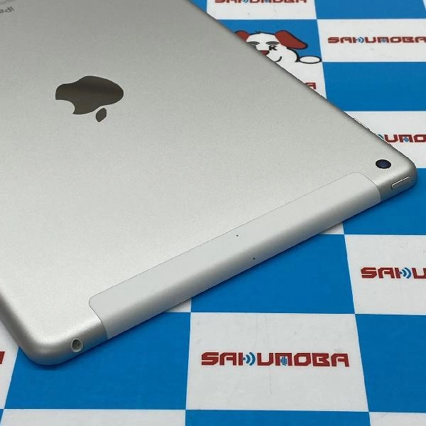 iPad 第9世代 docomo版SIMフリー 256GB MK4H3J/A A2604 新品同様