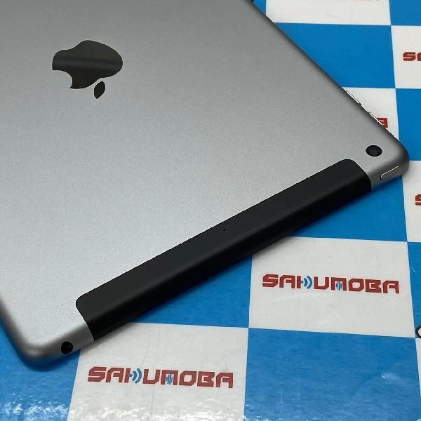 iPad 第6世代 au版SIMフリー 32GB MK782J/A A1550 美品