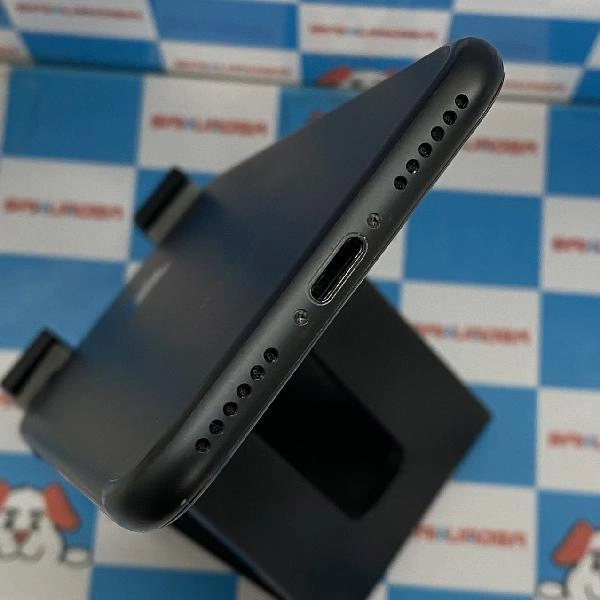 iPhone7 docomo版SIMフリー 32GB ジャンク品 ブラック