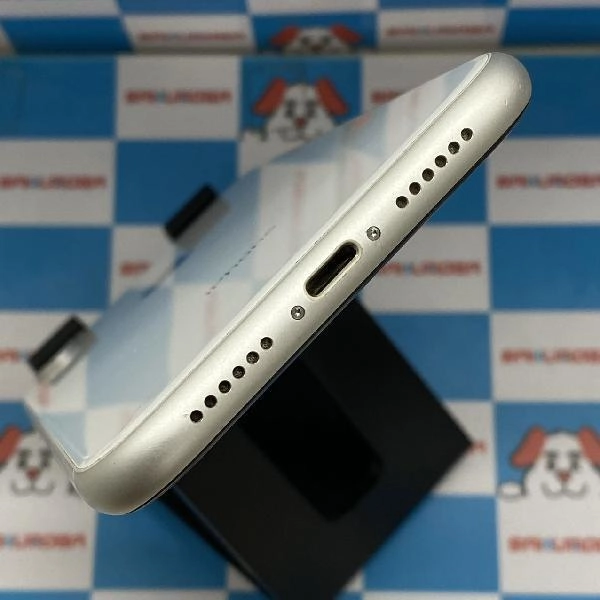 iPhoneXR docomo版SIMフリー 64GB ジャンク品