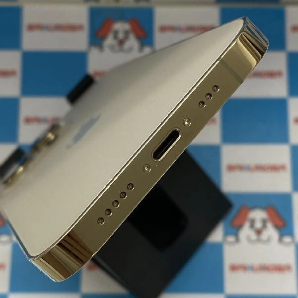 iPhone13 Pro au版SIMフリー 256GB MLUQ3J/A A2636