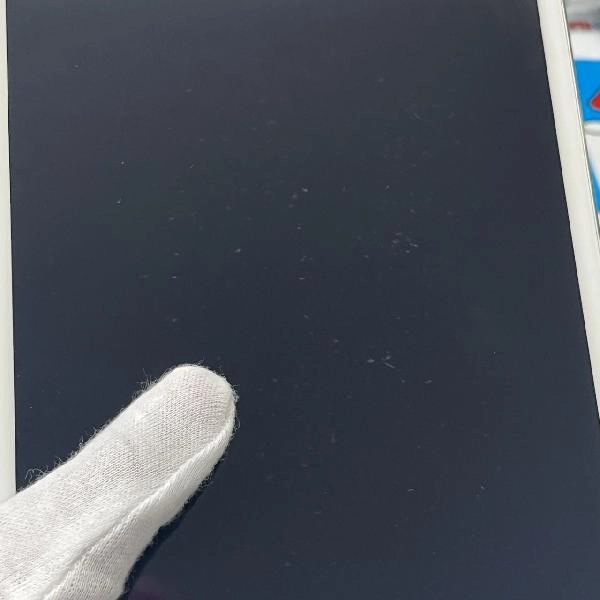 iPad mini 第3世代 Wi-Fiモデル 64GB MGGT2J/A A1599 訳あり品 シルバー