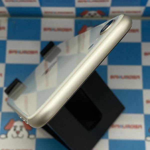 iPhoneSE 第3世代 Apple版SIMフリー 256GB MMYK3J/A A2782 極美品