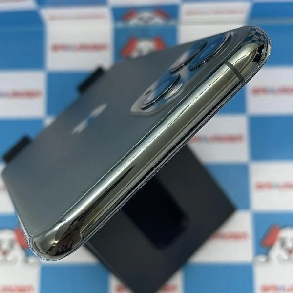 iPhone11 Pro au版SIMフリー 256GB MWCC2J/A A2215 極美品