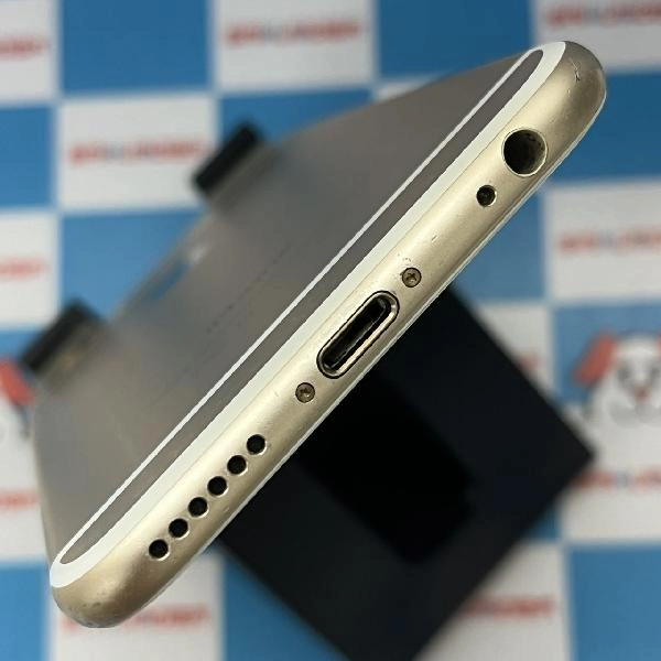 iPhone6 docomo 64GB MG4J2J/A A1586