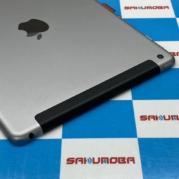 iPad 第6世代 au版SIMフリー 32GB MR6N2J/A A1954 訳あり品