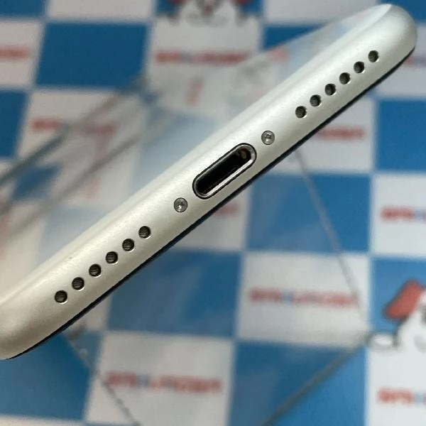 iPhoneSE 第2世代 SoftBank版SIMフリー 256GB MXVU2J/A A2296 ホワイト