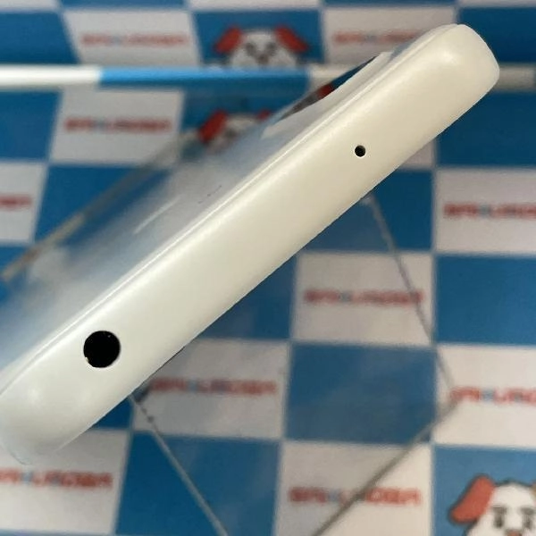 arrows We F-51B docomo 64GB