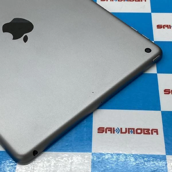 iPad 第6世代 Wi-Fiモデル 32GB MR7F2J/A A1893 極美品