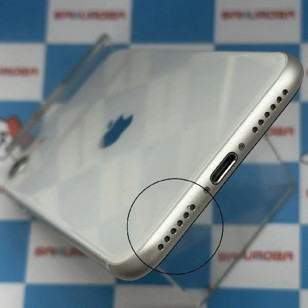 iPhoneSE 第3世代 Apple版SIMフリー 256GB MMYK3J/A A2782 美品