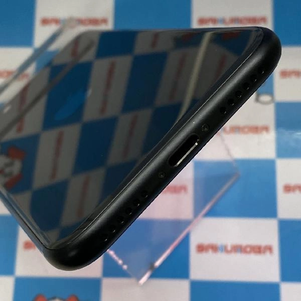 iPhoneSE 第2世代 au版SIMフリー 64GB MHGP3J/A A2296 ブラック