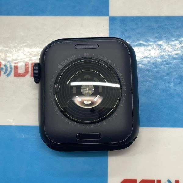 Apple Watch SE 第2世代 GPSモデル 32GB 40mm MR9X3J/A 極美品