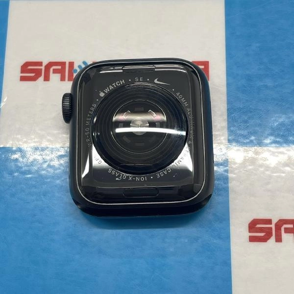 Apple Watch SE GPSモデル 32GB 40mm NIKE MYYF2J/A