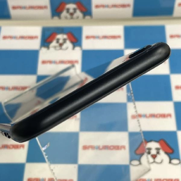 iPhoneSE 第3世代 docomo版SIMフリー 64GB MMYC3J/A A2782 新品同様