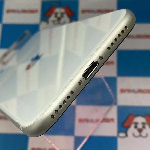 iPhoneSE 第2世代 SoftBank版SIMフリー 64GB MHGQ3J/A A2296 ジャンク品 ホワイト