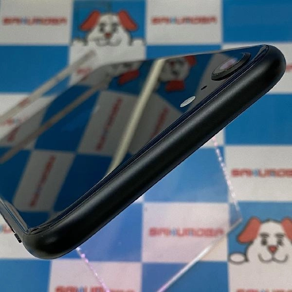 iPhoneSE 第3世代 au版SIMフリー 256GB MMYJ3J/A A2782