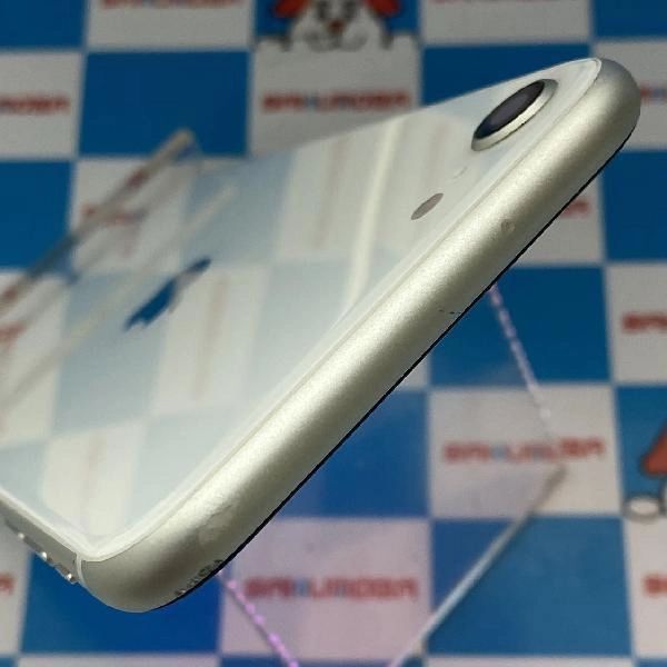 iPhoneSE 第2世代 SoftBank版SIMフリー 128GB MXD12J/A A2296 極美品 ホワイト