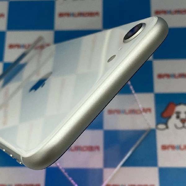 iPhoneSE 第2世代 au版SIMフリー 64GB NX9T2J/A A2296 ホワイト