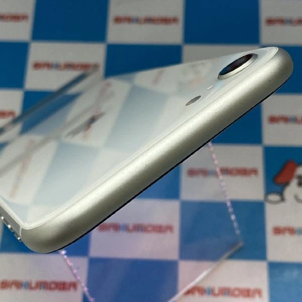 iPhoneSE 第2世代 au版SIMフリー 64GB MHGQ3J/A A2296 ホワイト