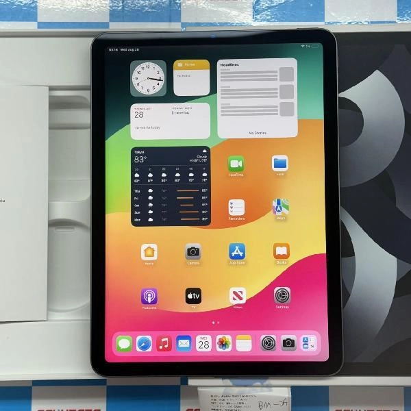 iPad Air 第5世代 Wi-Fiモデル 64GB MM9C3J/A A2588 新品同様