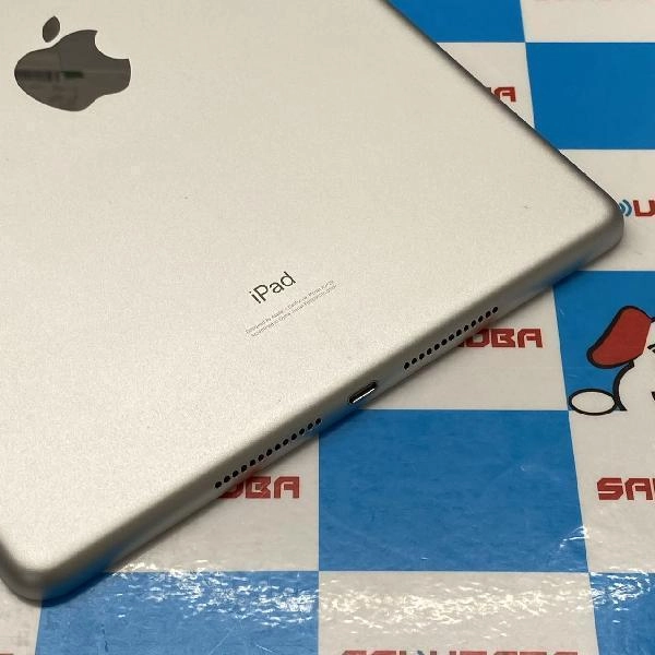 iPad 第8世代 au版SIMフリー 32GB MYMJ2J/A A2429