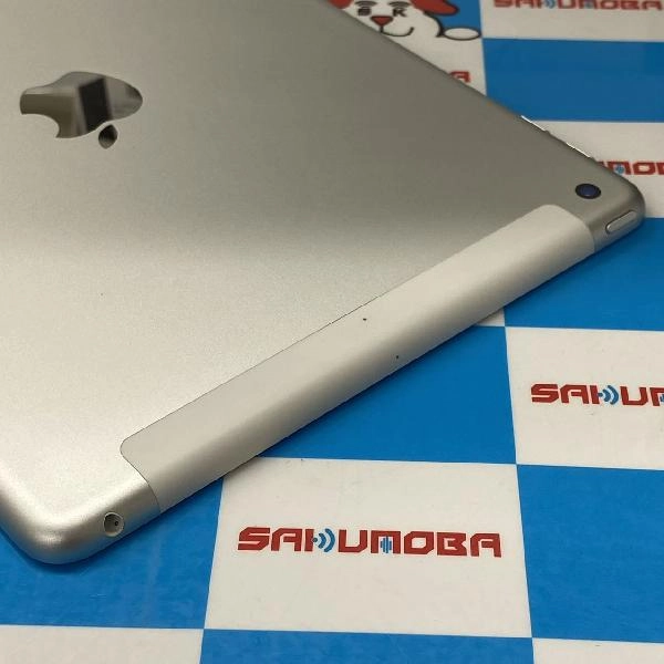 iPad 第5世代 SoftBank版SIMフリー 32GB MP1L2J/A A1823 極美品