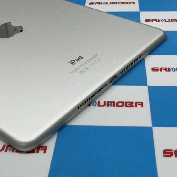 iPad Air 第2世代 docomo 16GB MGH72J/A A1567 開封未使用 シルバー