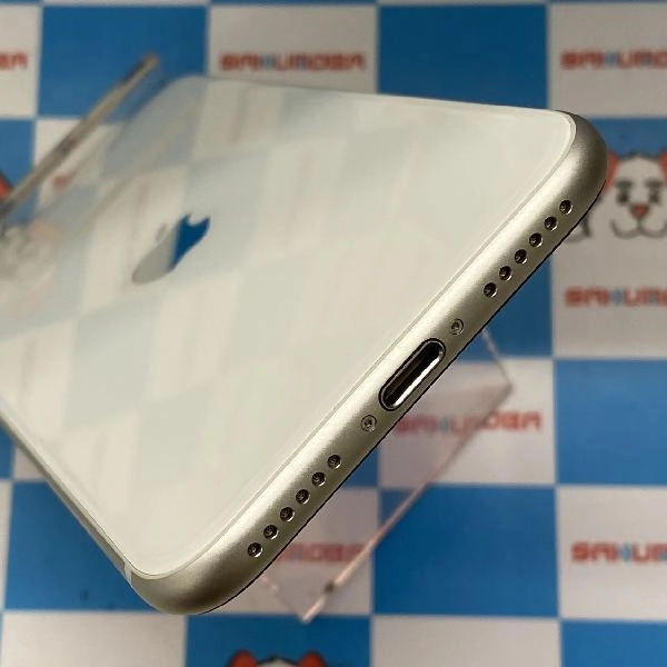 iPhoneSE 第3世代 SoftBank版SIMフリー 64GB MMYD3J/A A2782 極美品